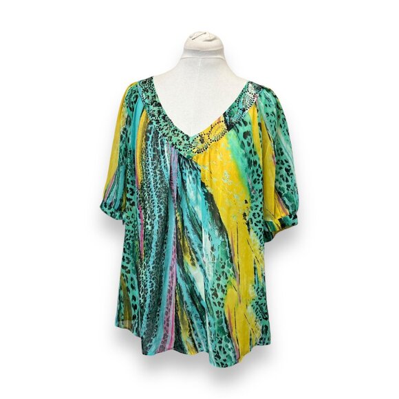 Mushka by Sienna Rose Short Sleeve V Neck Semi Sheer Colorful Sequin Tunic, 1X - Picture 5 of 9